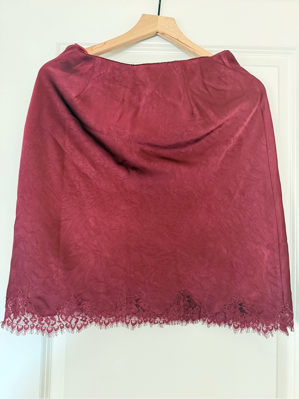 bohme Burgundy Lace-Trim Midi Skirt